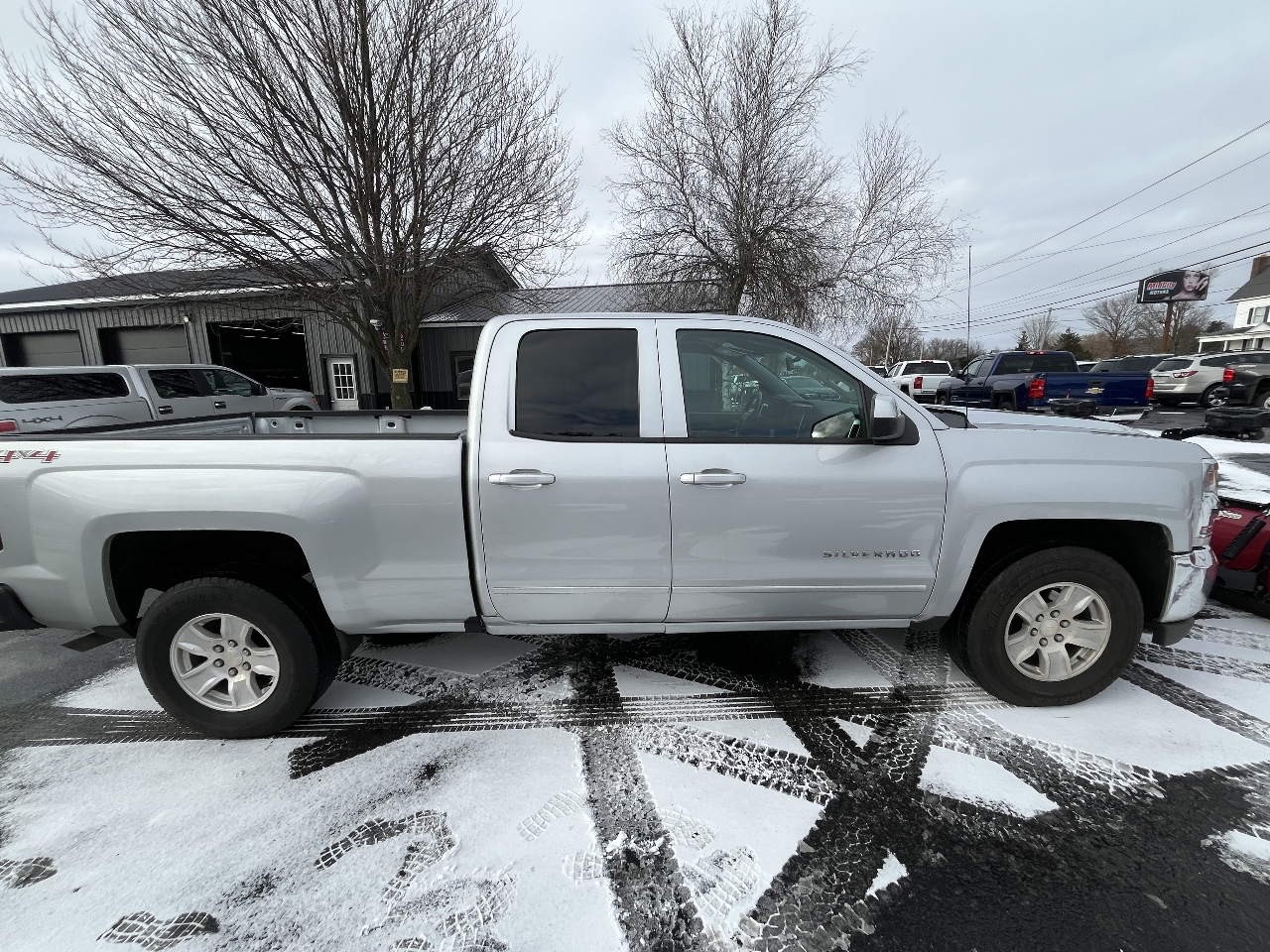 Chevrolet Silverado 1500 1LT Double Cab 4WD 2016