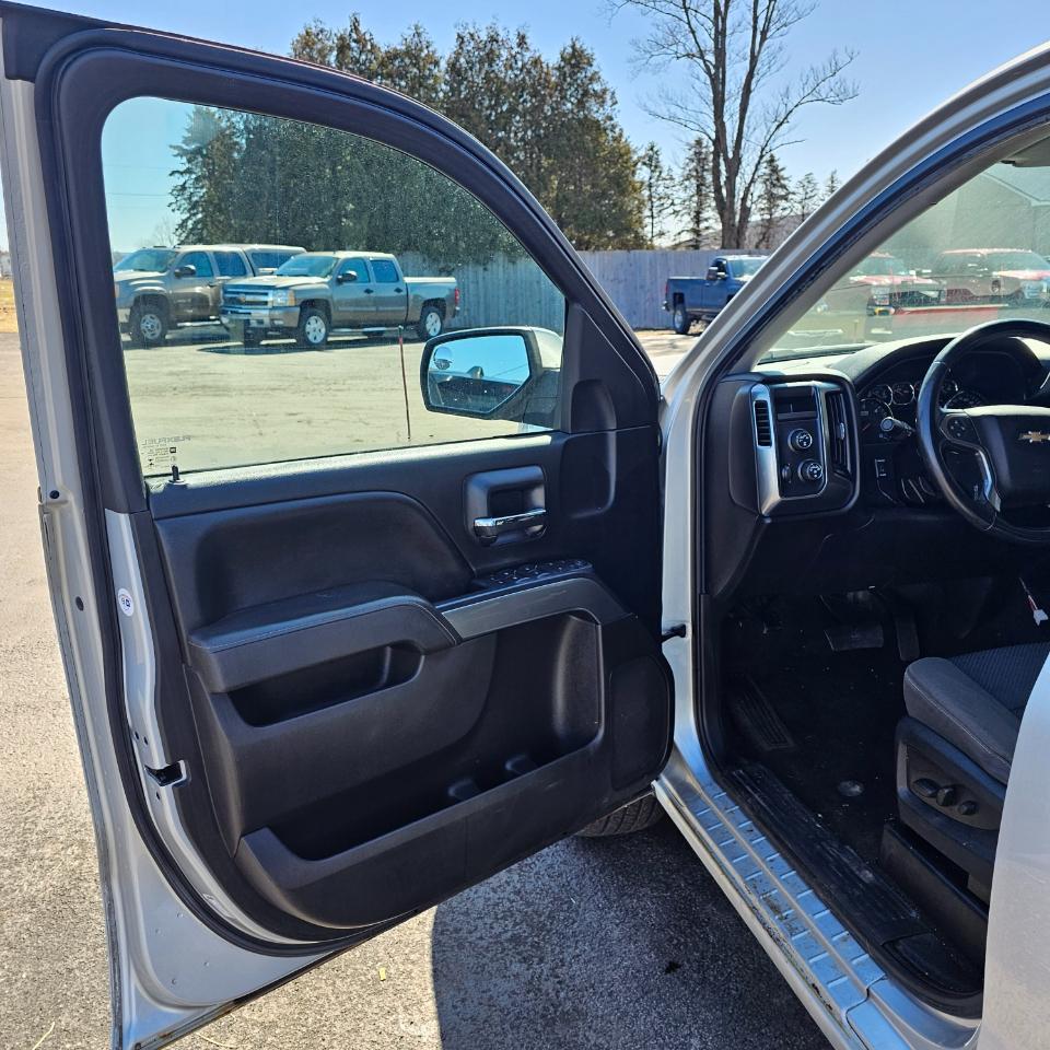 Chevrolet Silverado 1500 1LT Double Cab 4WD 2016