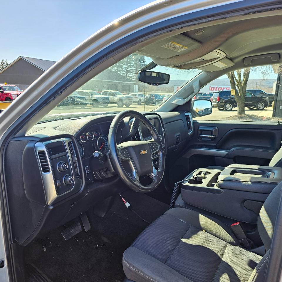 Chevrolet Silverado 1500 1LT Double Cab 4WD 2016