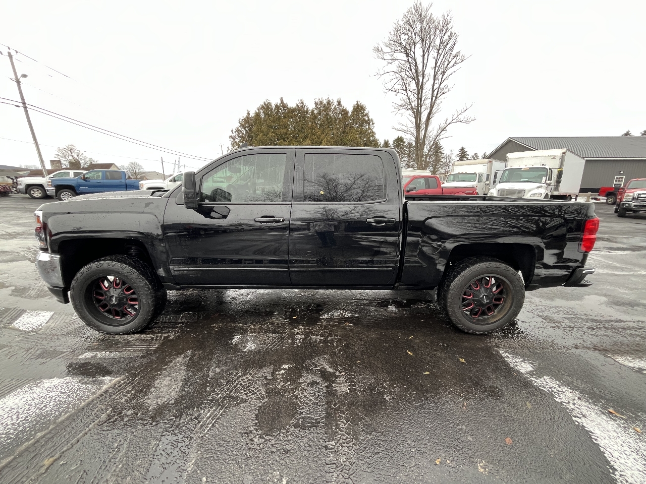 Chevrolet Silverado 1500 1LT Crew Cab 4WD 2017