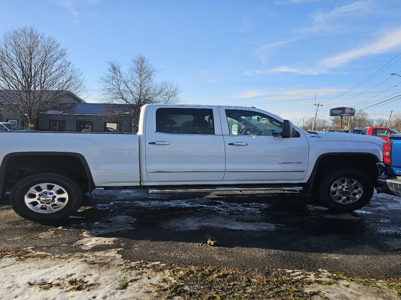 GMC Sierra 2500HD SLT Crew Cab 4WD 2015