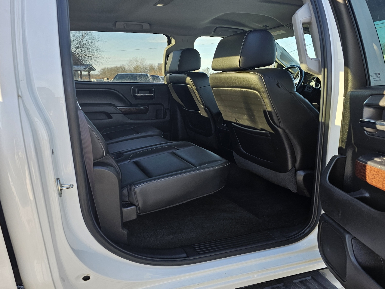 GMC Sierra 2500HD SLT Crew Cab 4WD 2015