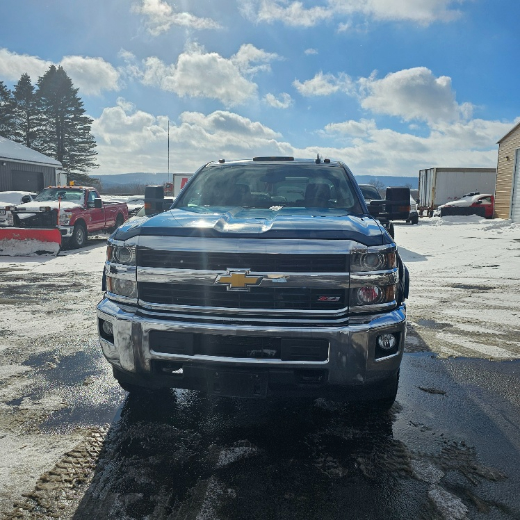 Chevrolet Silverado 2500HD LT Crew Cab 4WD 2016
