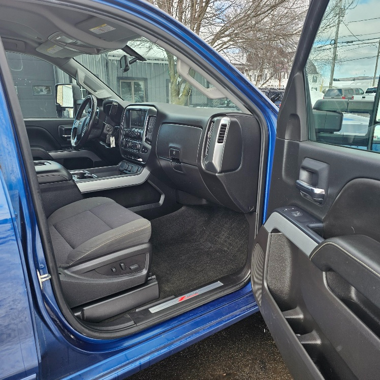 Chevrolet Silverado 2500HD LT Crew Cab 4WD 2016