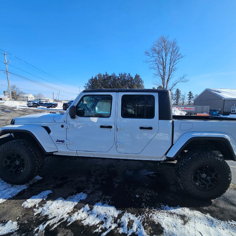 Jeep Gladiator Sport 2023