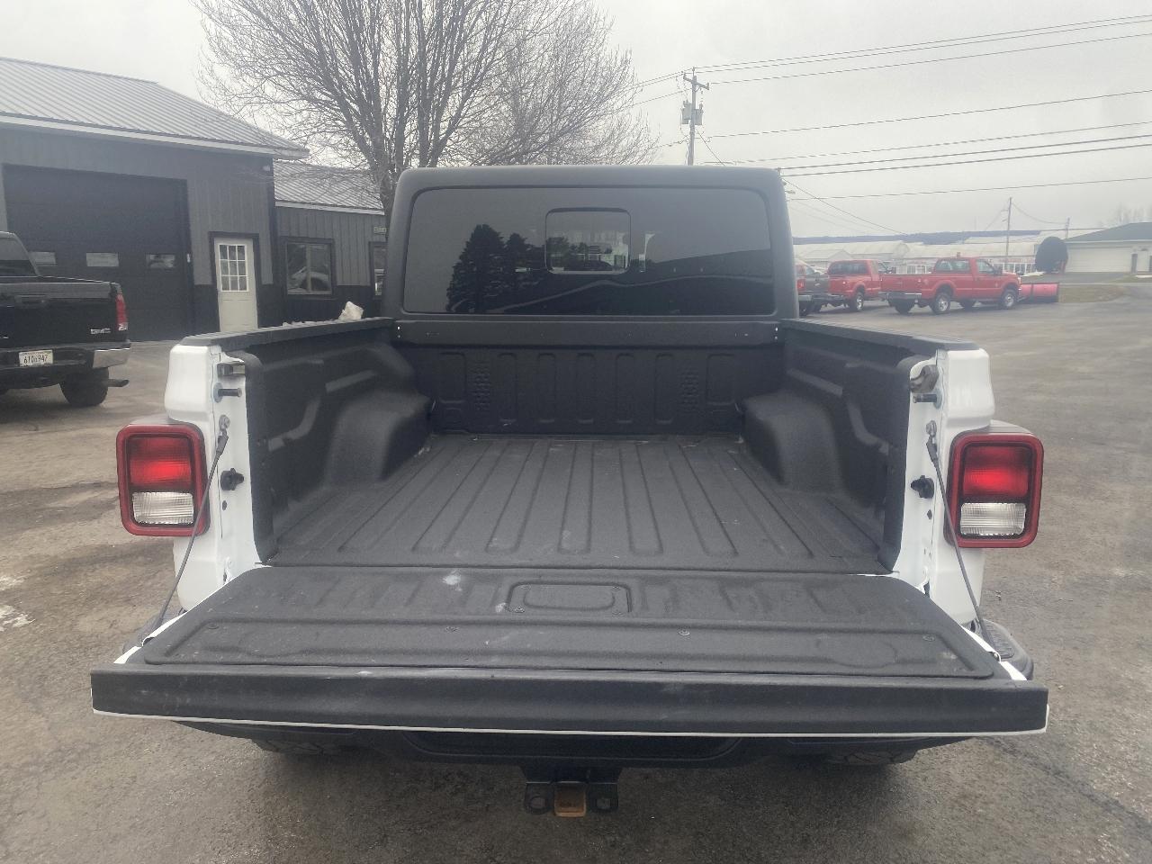 Jeep Gladiator Sport 2023