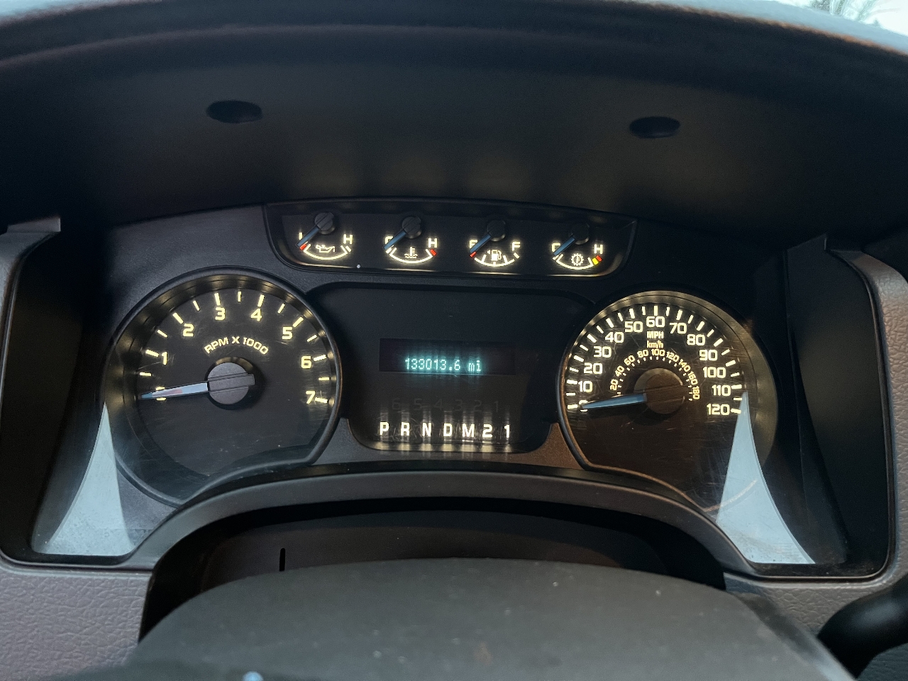 Ford F-150 4WD SuperCrew 145" STX 2014