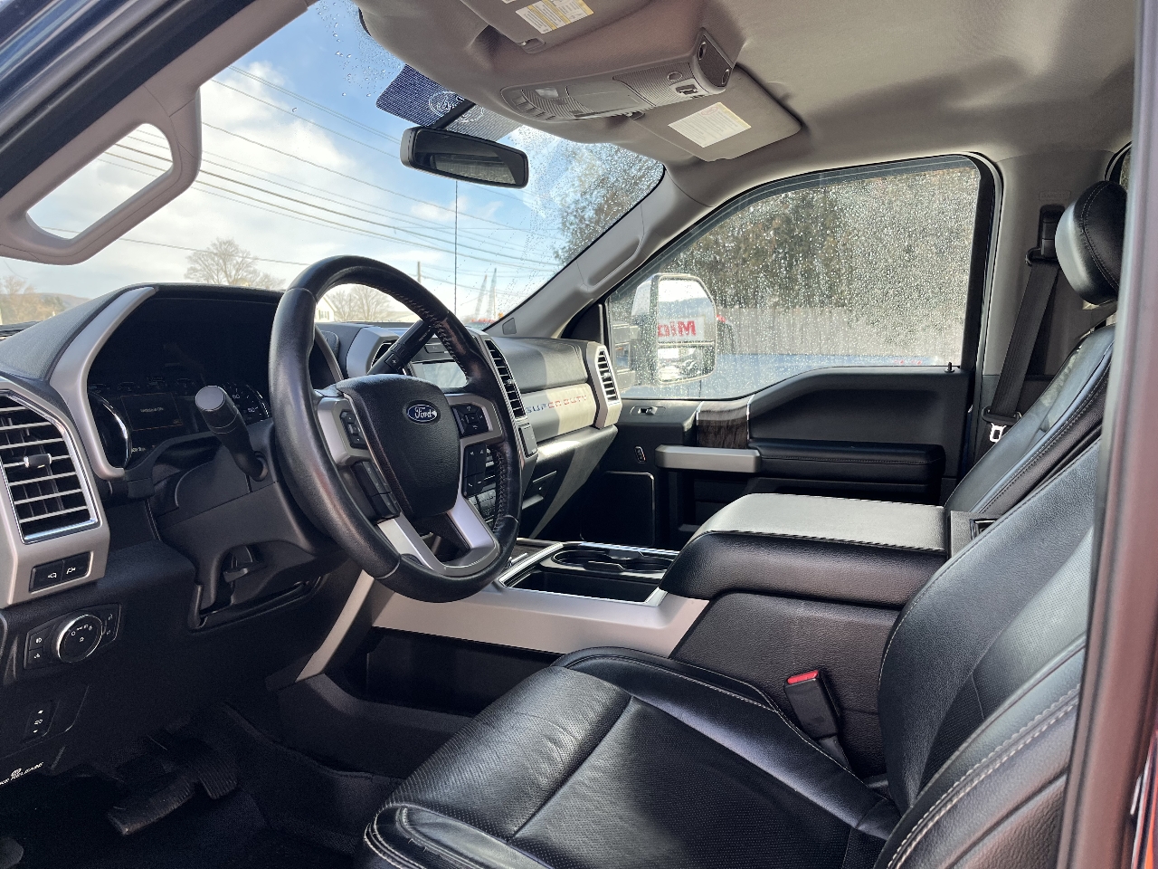 Ford F-250 SD Lariat Crew Cab 4WD 2017