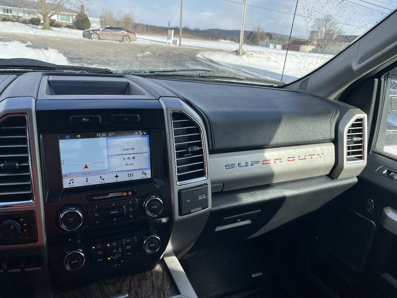 Ford F-250 SD Lariat Crew Cab 4WD 2017