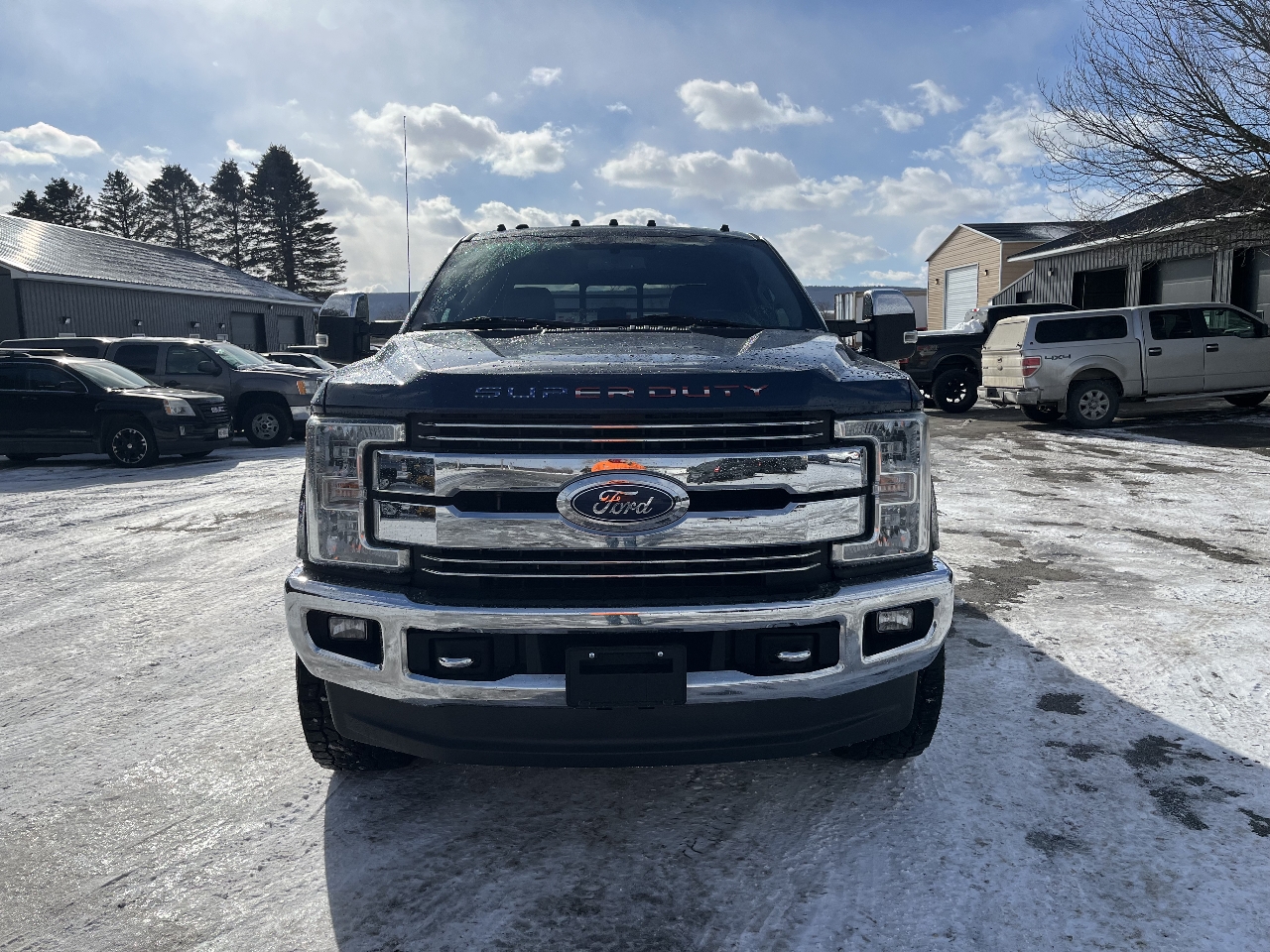 Ford F-250 SD Lariat Crew Cab 4WD 2017