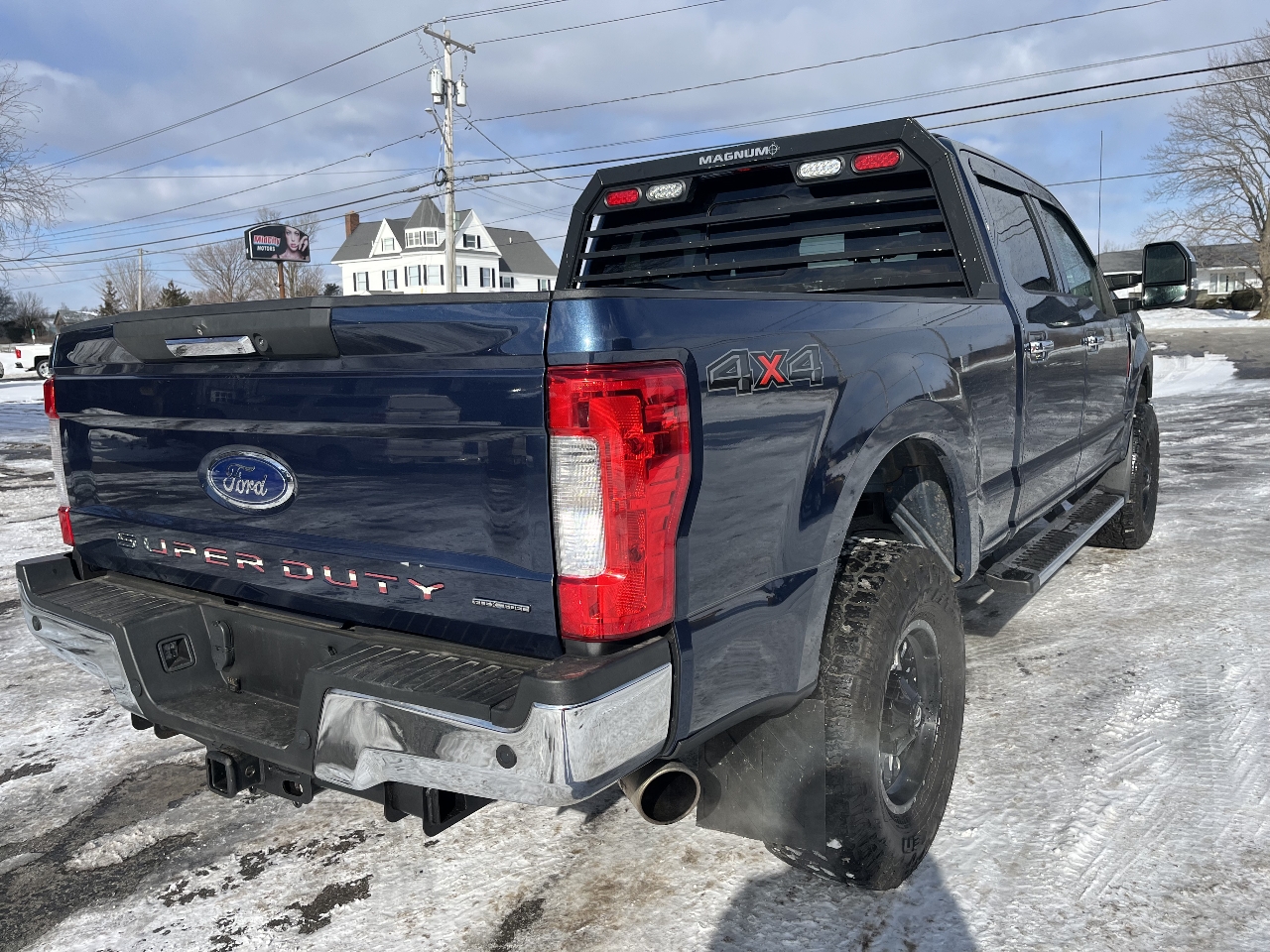 Ford F-250 SD Lariat Crew Cab 4WD 2017
