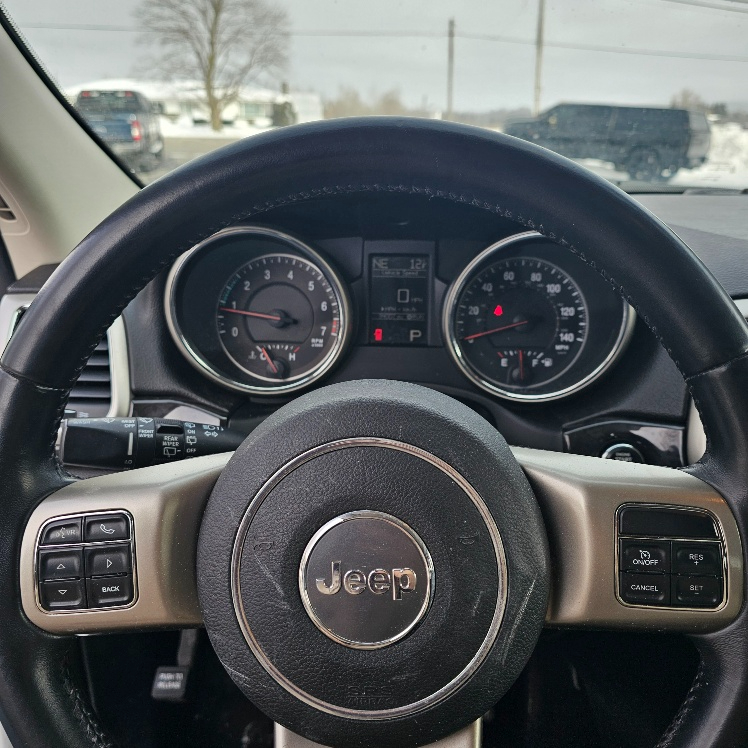 Jeep Grand Cherokee Laredo 4WD 2013