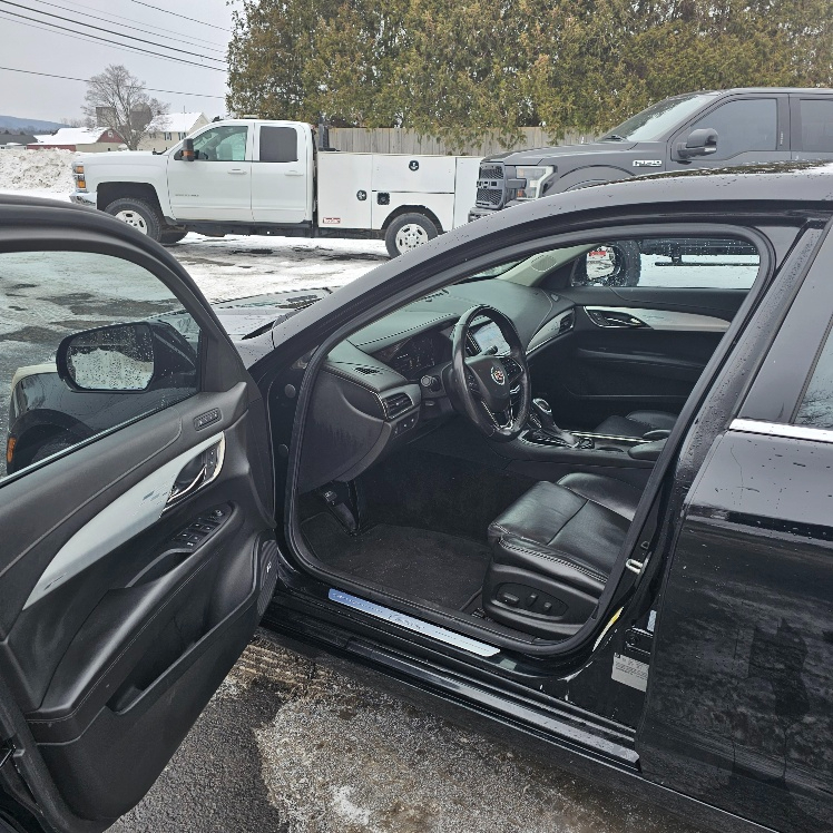 Cadillac ATS 2.0L Luxury AWD 2014