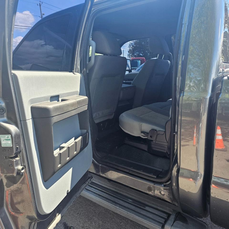 Ford F-250 SD XLT Crew Cab 4WD 2016