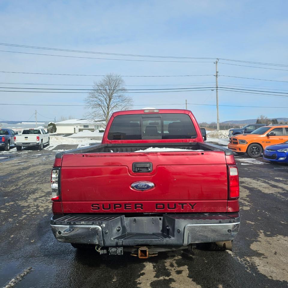 Ford F-350 SD Lariat Crew Cab 4WD 2015