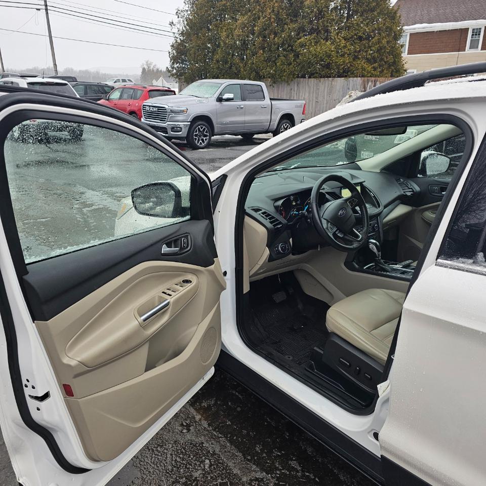 Ford Escape SEL 4WD 2019