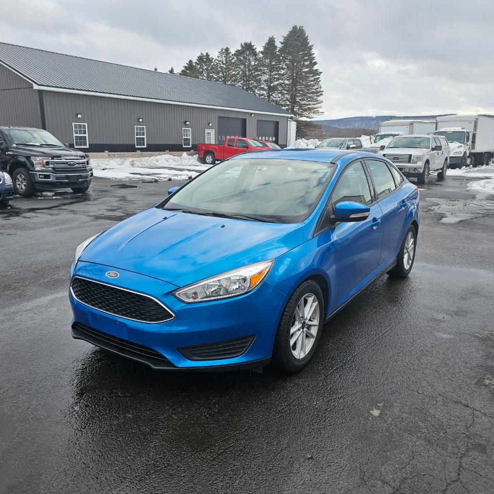 Ford Focus SE Sedan 2016