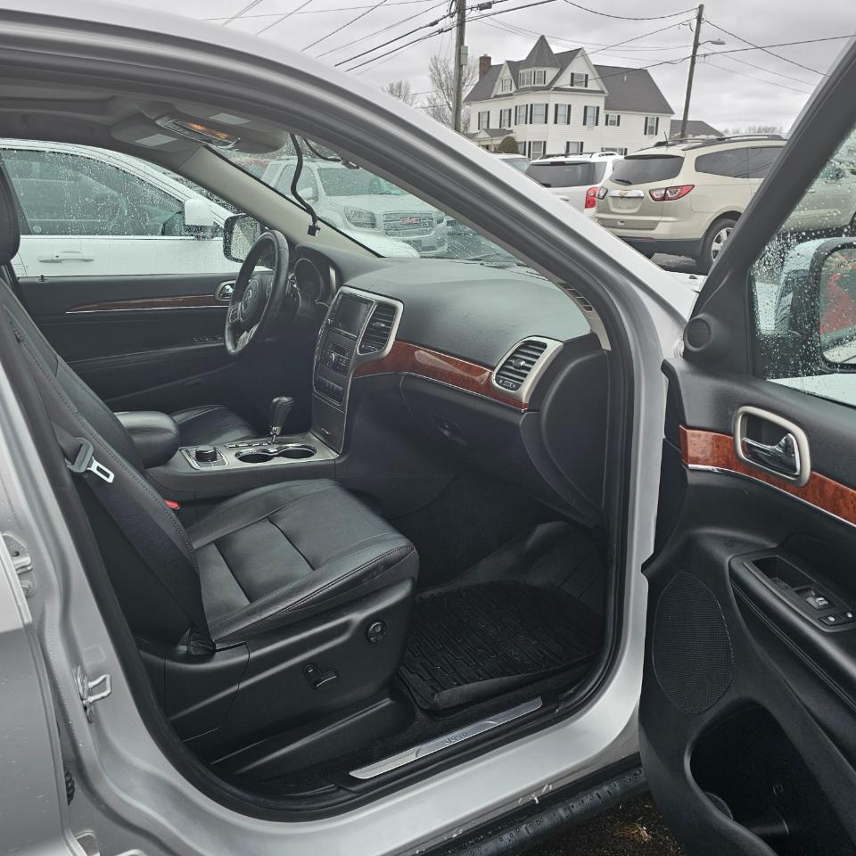 Jeep Grand Cherokee Limited 4WD 2013