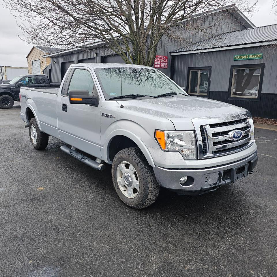 Ford F-150 XLT 8-ft. Bed 4WD 2011