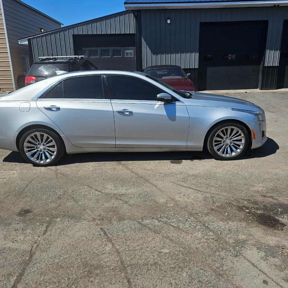Cadillac CTS 2.0L Turbo Luxury AWD 2015