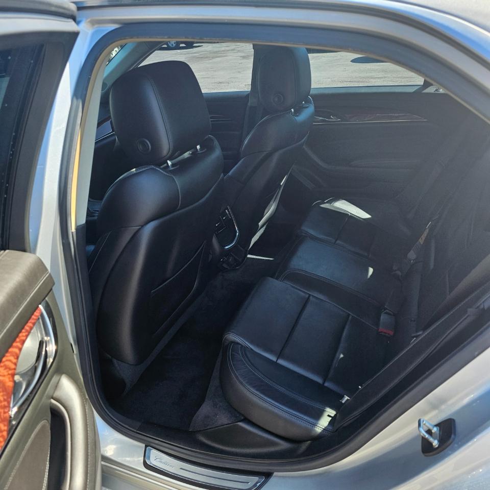 Cadillac CTS 2.0L Turbo Luxury AWD 2015