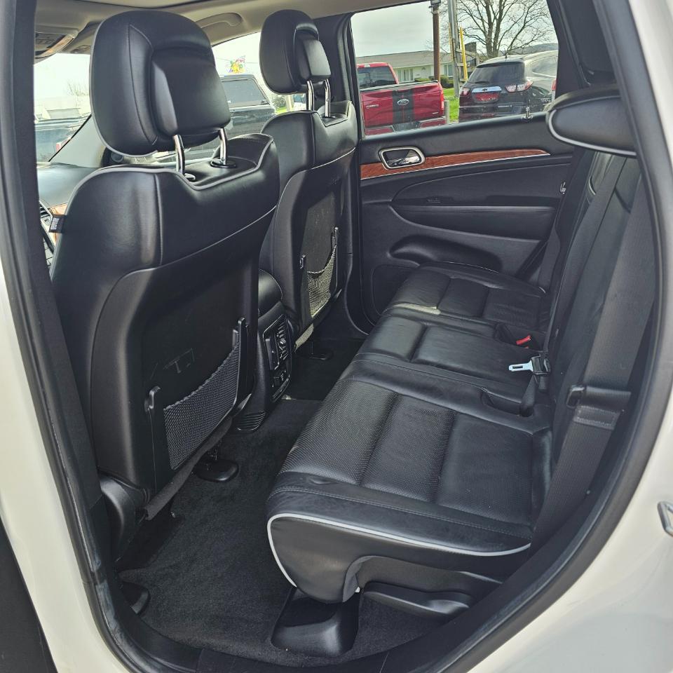 Jeep Grand Cherokee Overland 4WD 2012