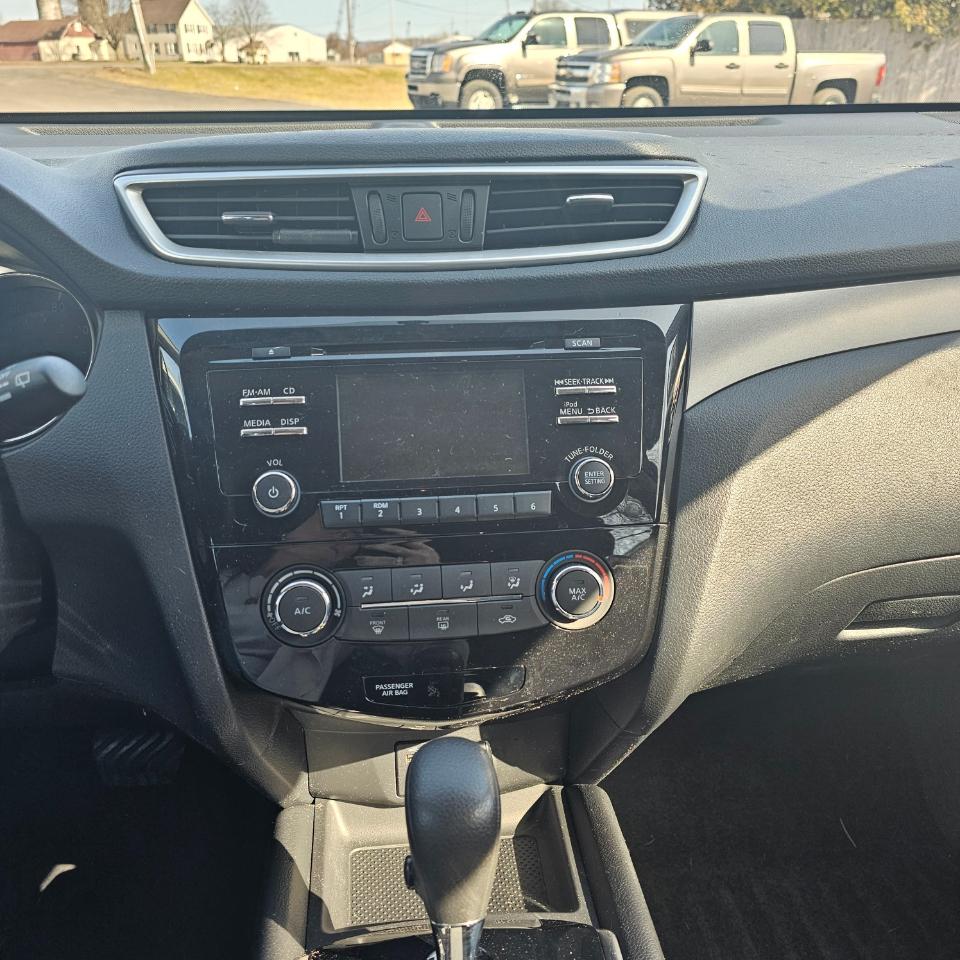 Nissan Rogue SV AWD 2015