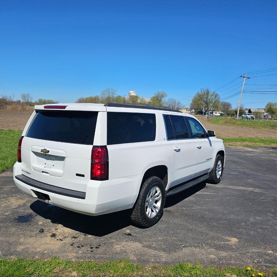 Chevrolet Suburban LT 4WD 2018