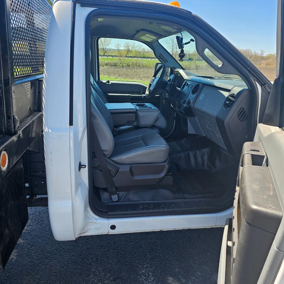 Ford F-350 SD XL DRW 2WD 2014