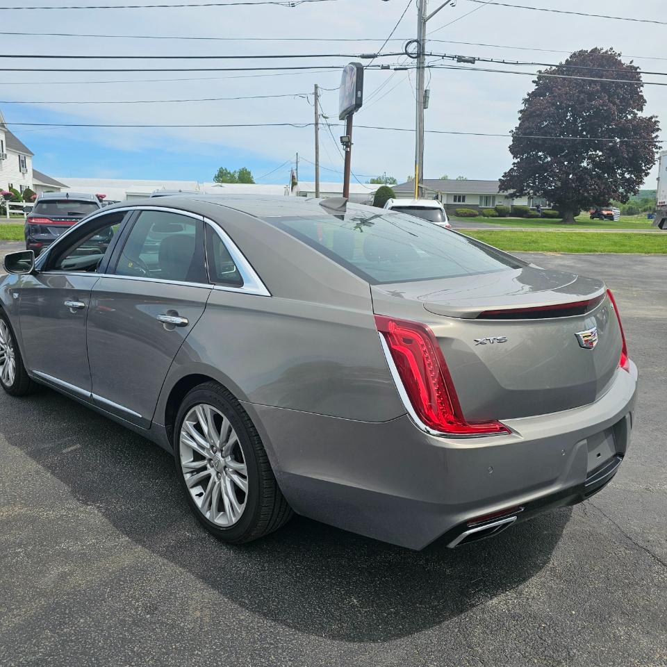 Cadillac XTS Luxury FWD 2019