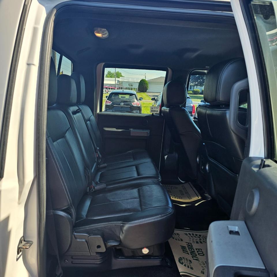 Ford F-350 SD Lariat Crew Cab 4WD 2013