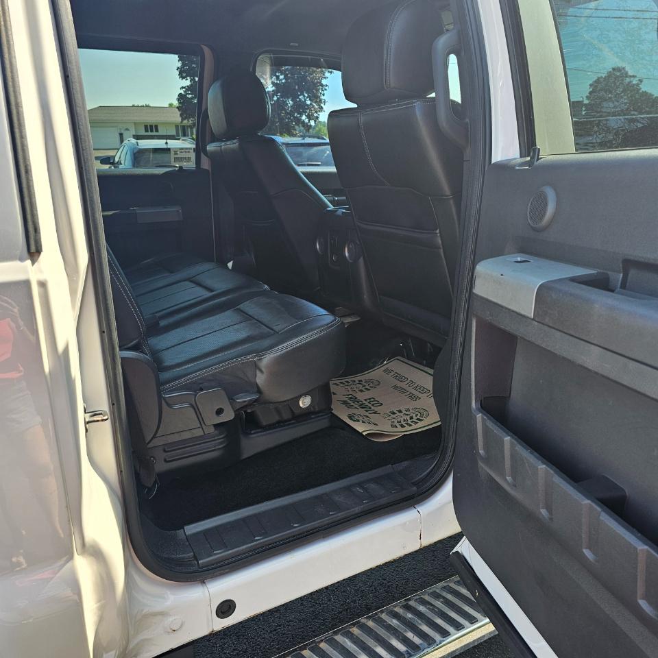 Ford F-350 SD Lariat Crew Cab 4WD 2013