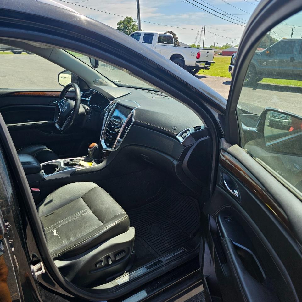 Cadillac SRX AWD Performance Collection 2013
