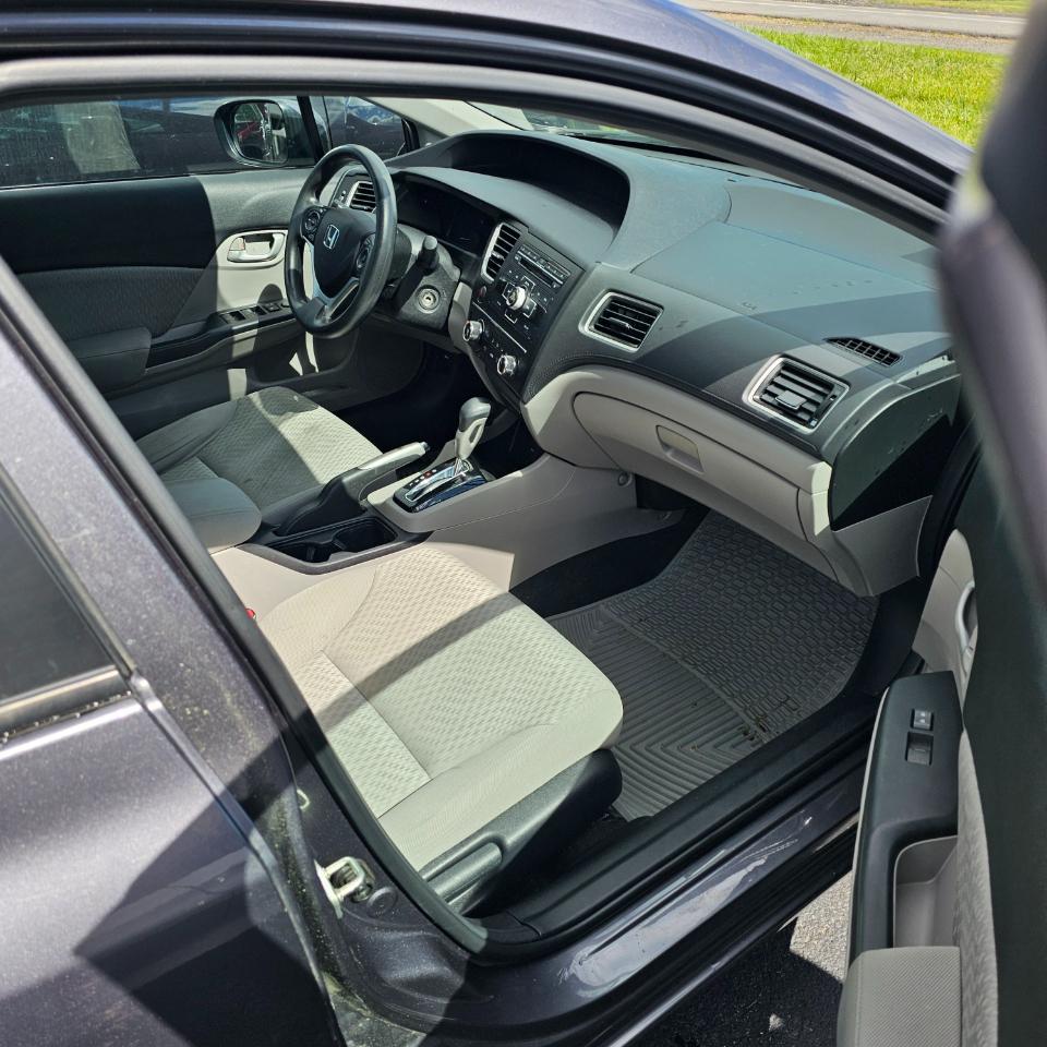 Honda Civic 4dr Sdn LX Auto 2015
