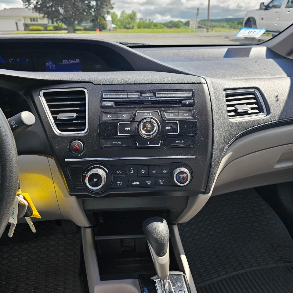 Honda Civic 4dr Sdn LX Auto 2015