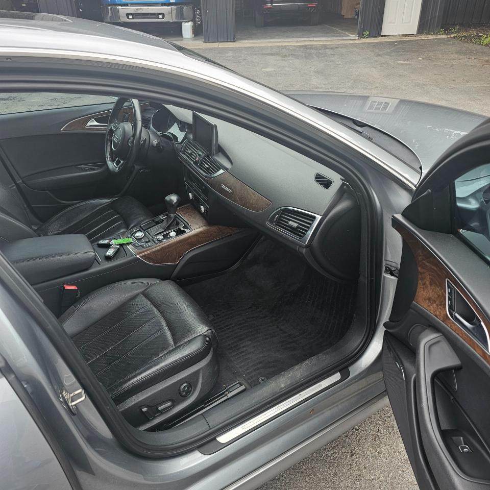 Audi A6 3.0 TFSI Premium quattro AWD 2012