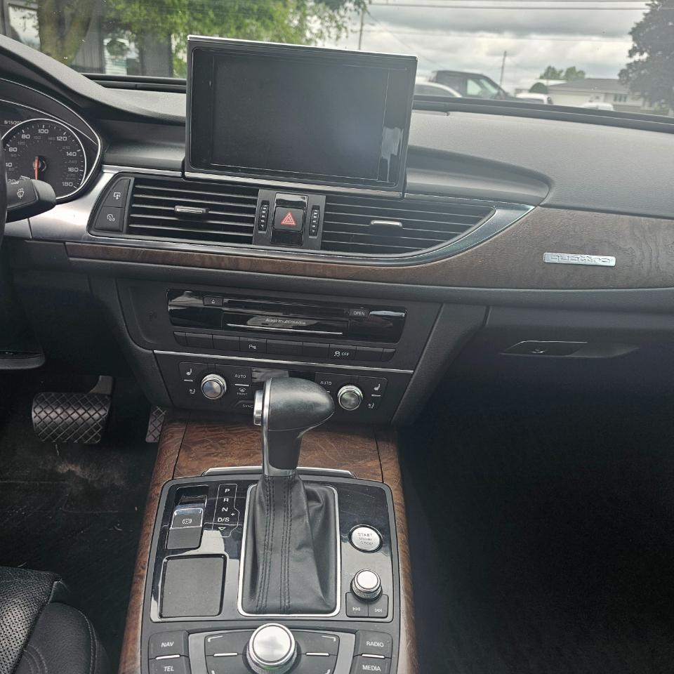 Audi A6 3.0 TFSI Premium quattro AWD 2012