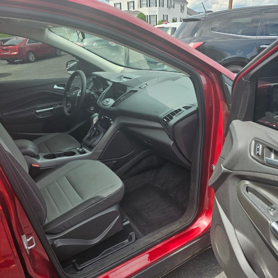 Ford Escape SE 4WD 2016
