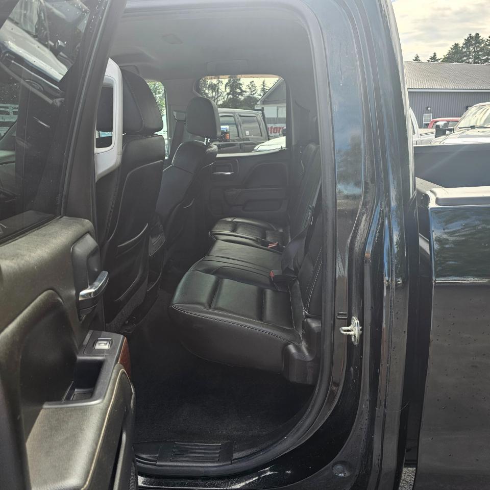 GMC Sierra 2500HD SLT Double Cab 4WD 2015