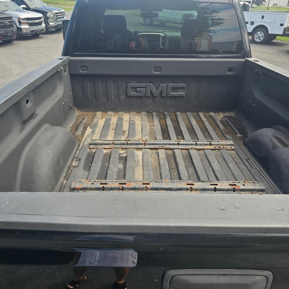 GMC Sierra 2500HD SLT Double Cab 4WD 2015