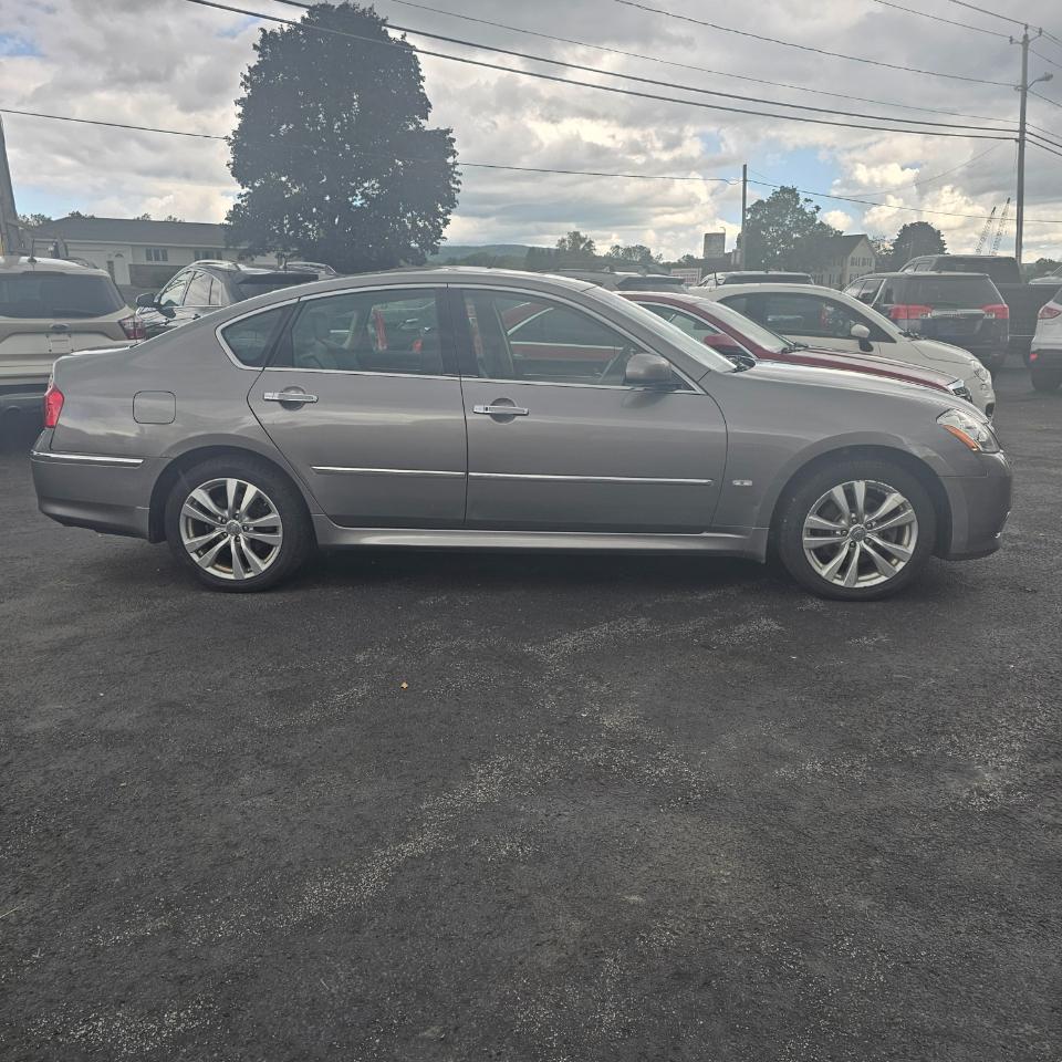 Infiniti M 35 4WD 2008