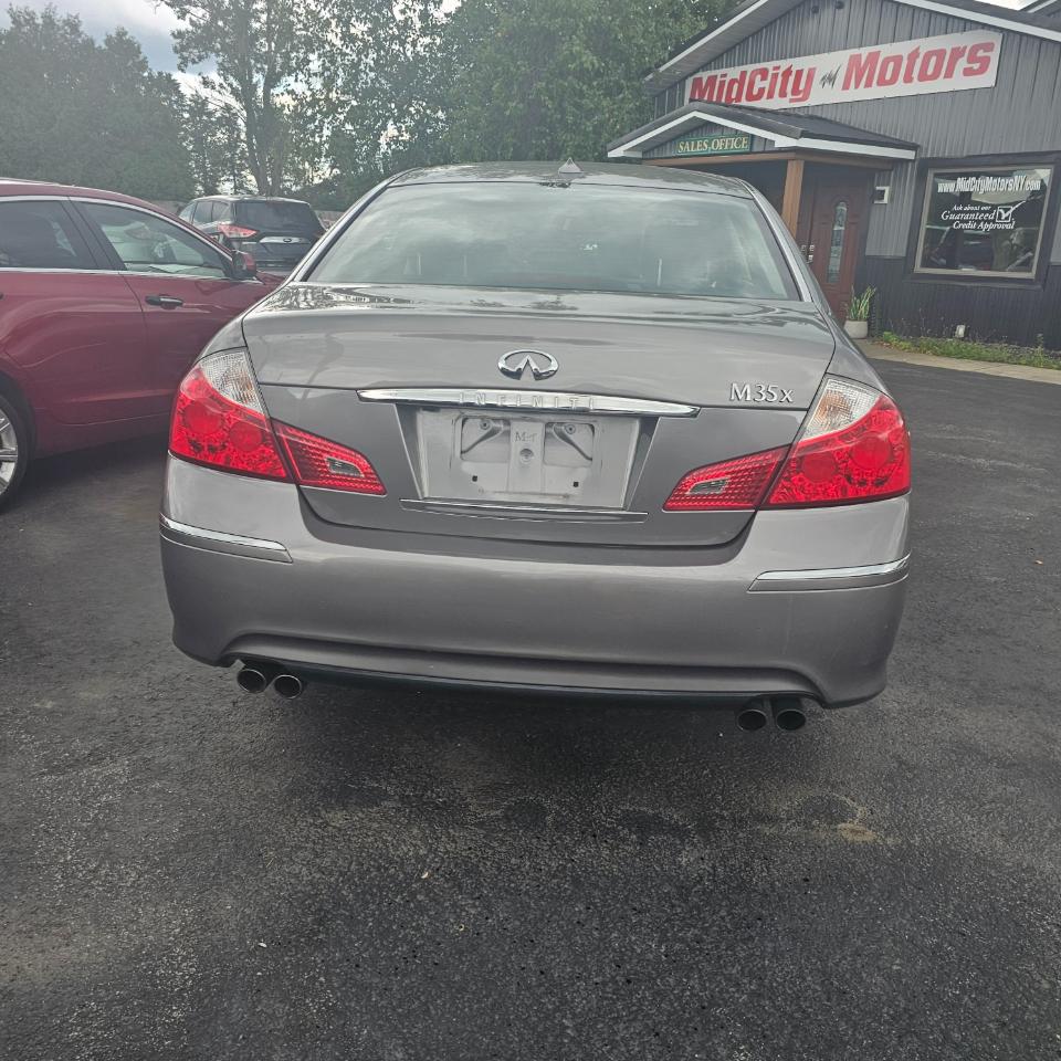 Infiniti M 35 4WD 2008