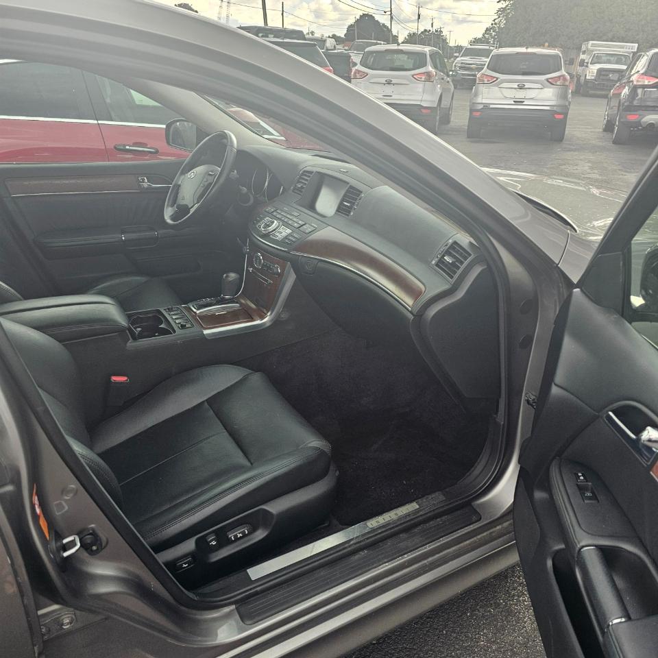 Infiniti M 35 4WD 2008