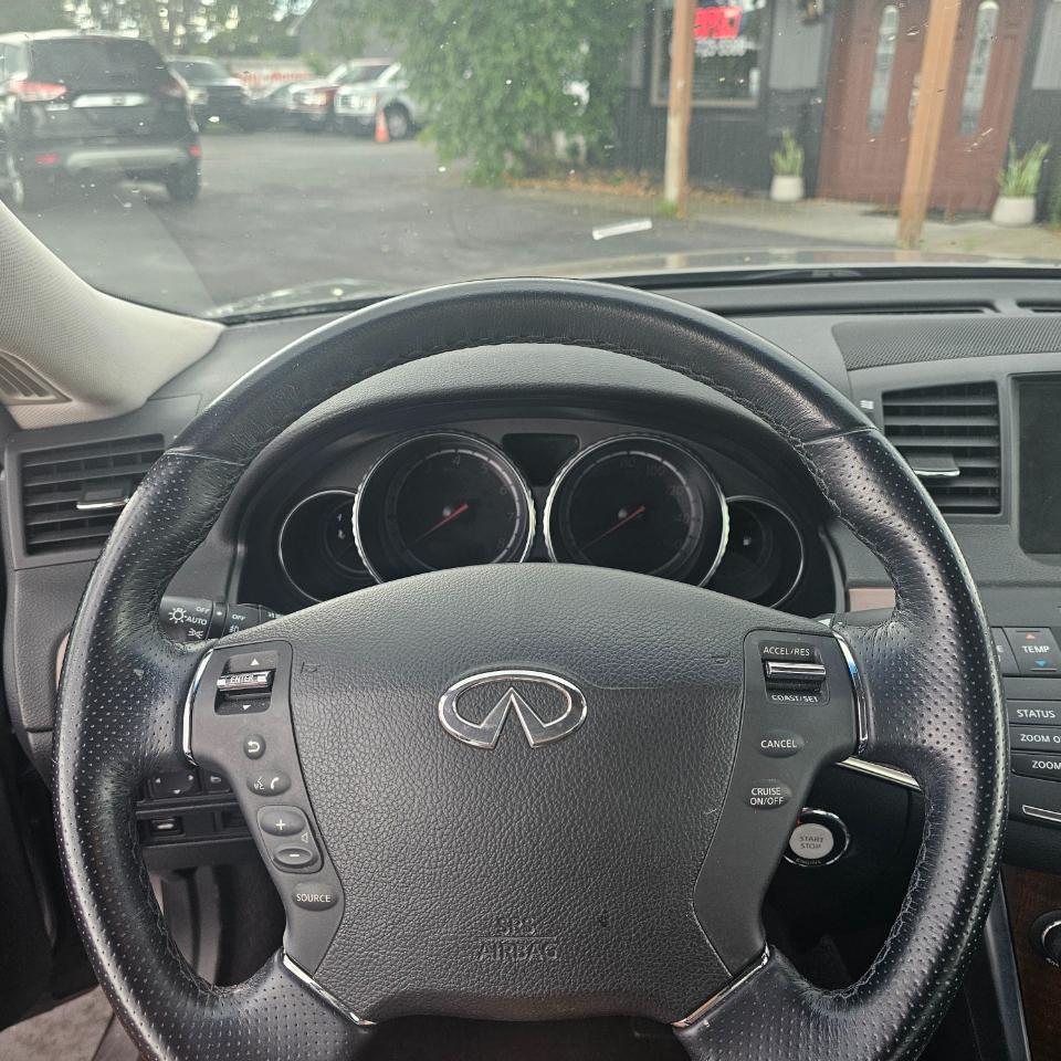 Infiniti M 35 4WD 2008