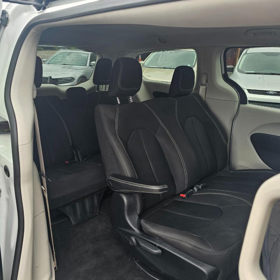 Chrysler Voyager L 2020