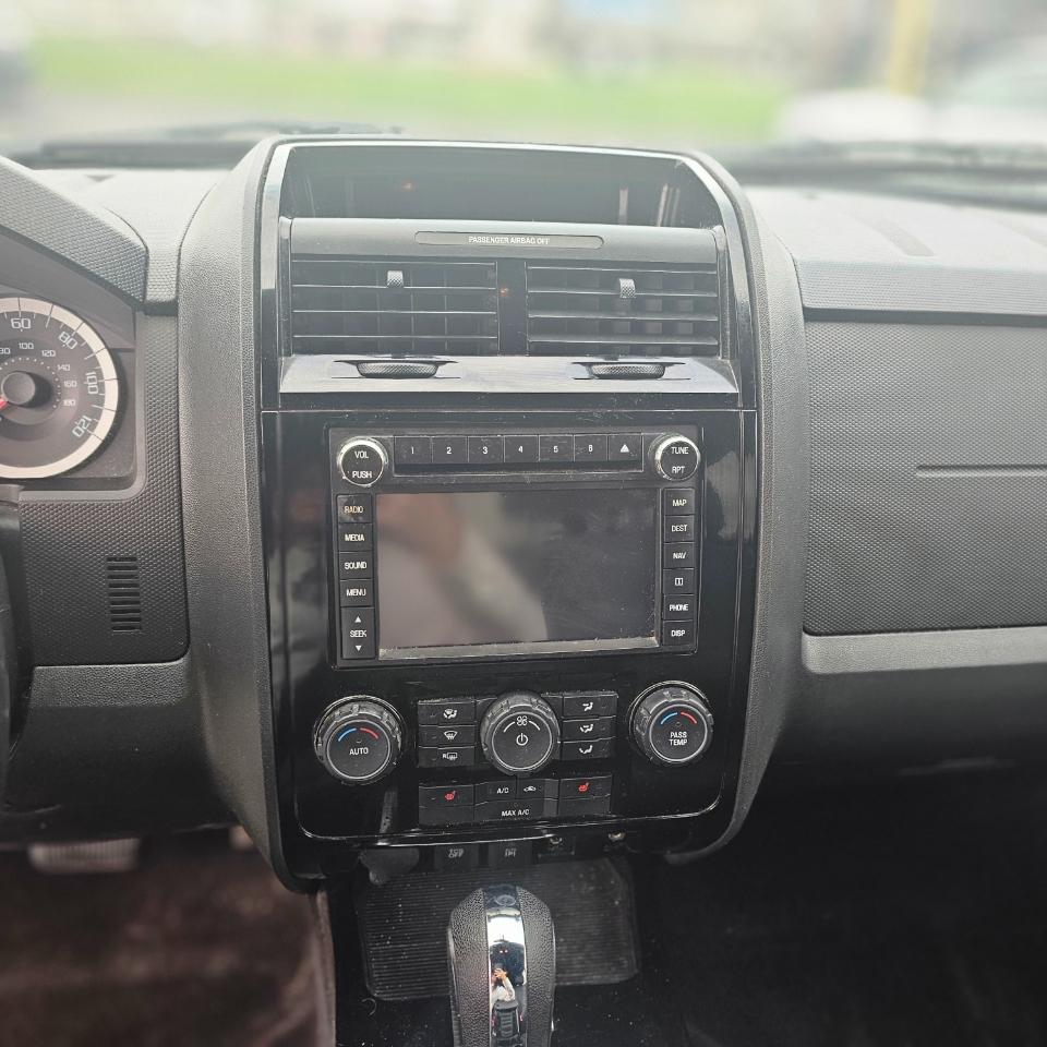Ford Escape Limited 4WD 2012