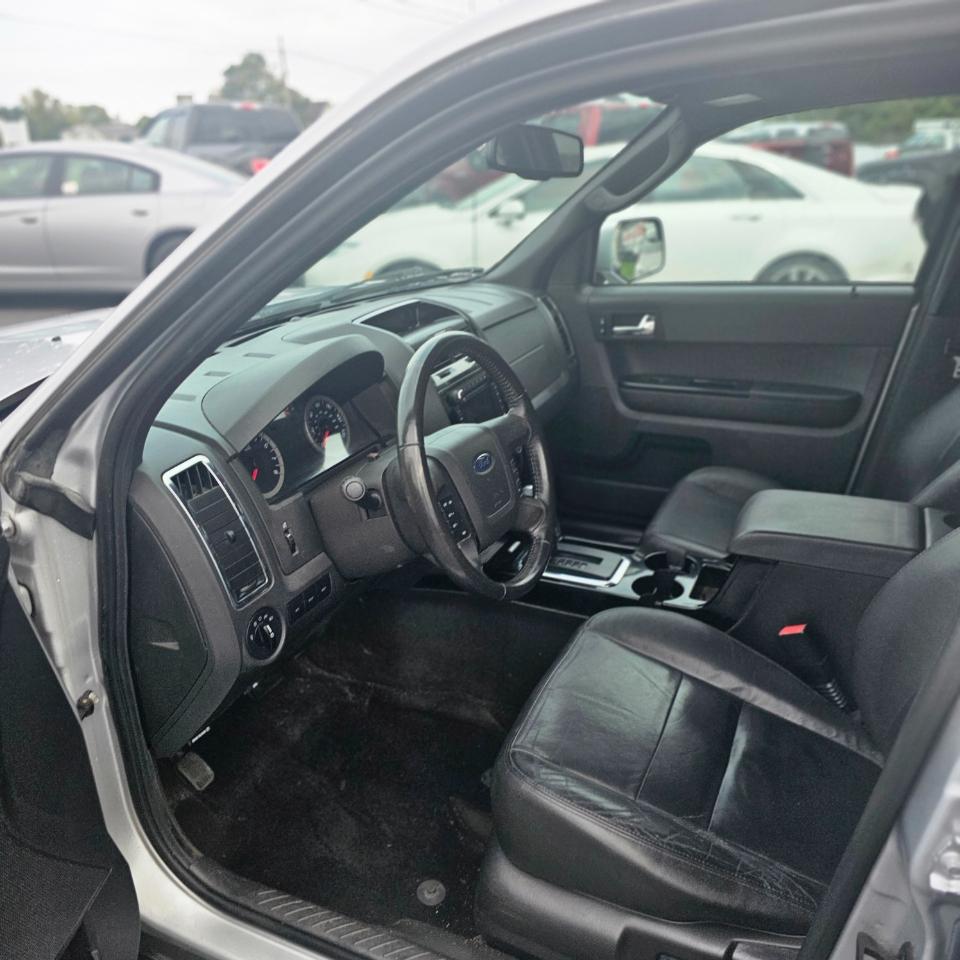 Ford Escape Limited 4WD 2012