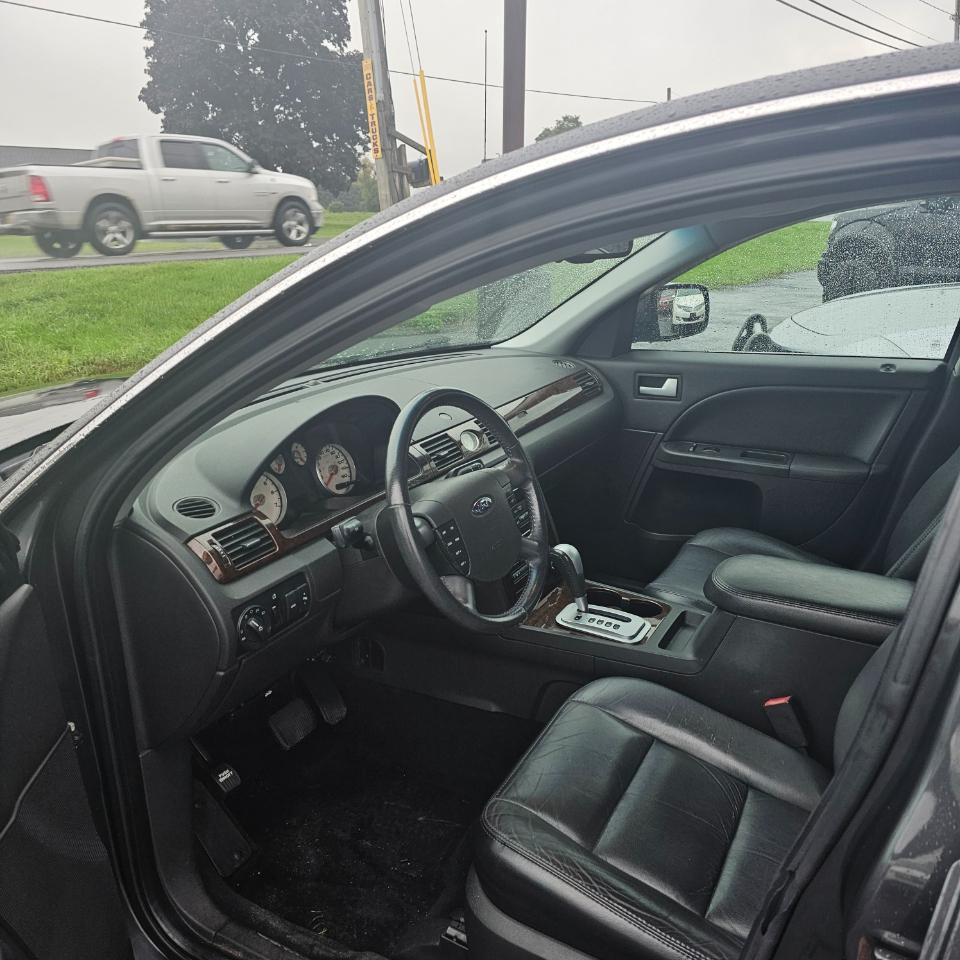 Ford Five Hundred Limited AWD 2007