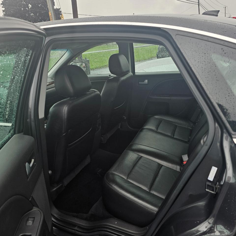Ford Five Hundred Limited AWD 2007