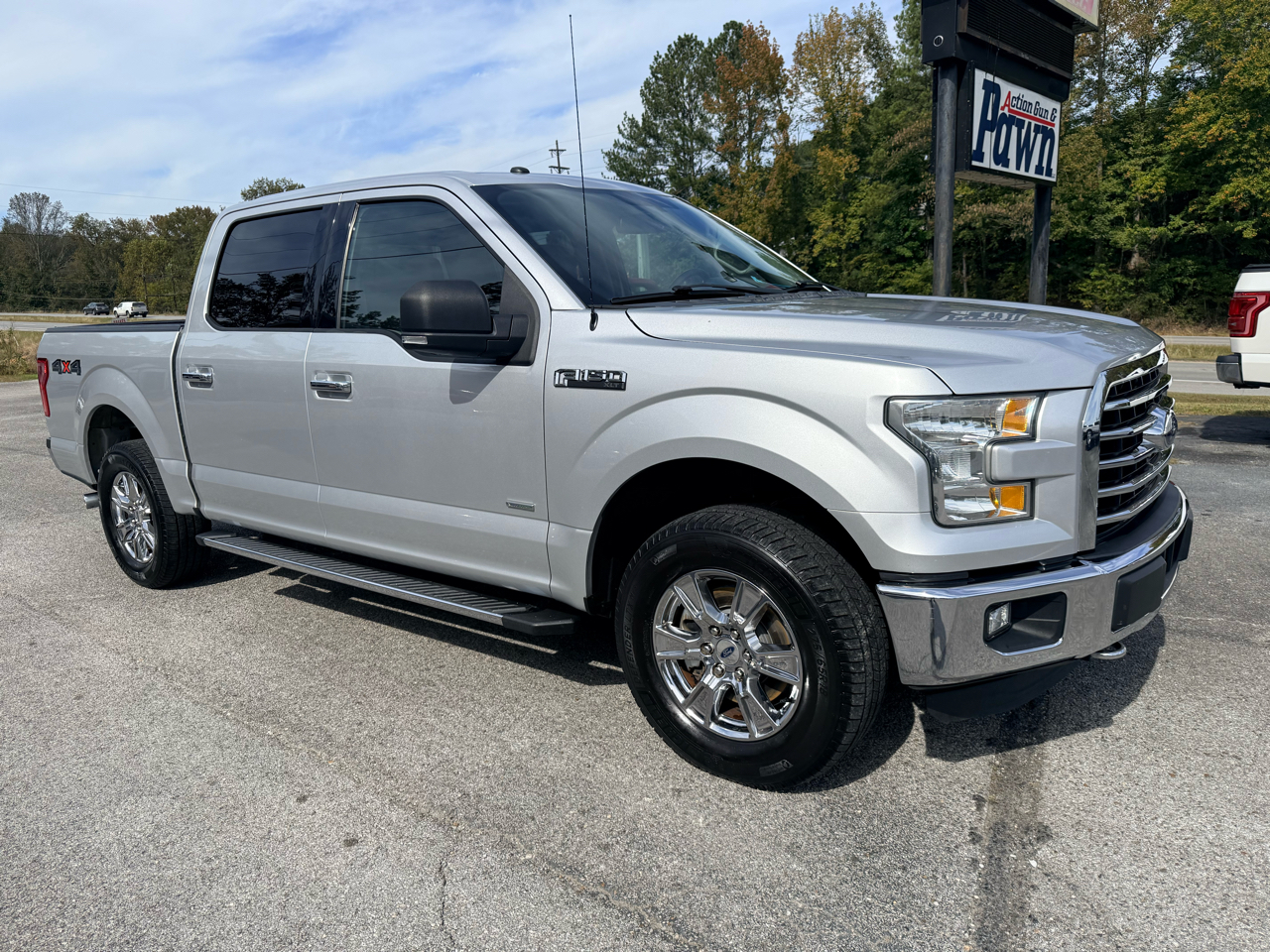 Ford F-150 4WD SuperCrew 139" XLT 2016 Ford F-150 4WD SuperCrew 139" XLT 2016